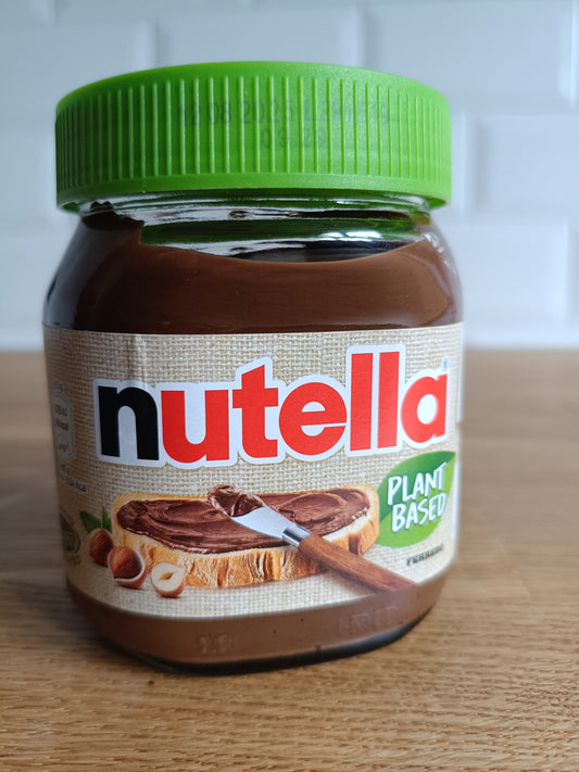 Nutella Plant Base 350gr MHD: 12.08.2025